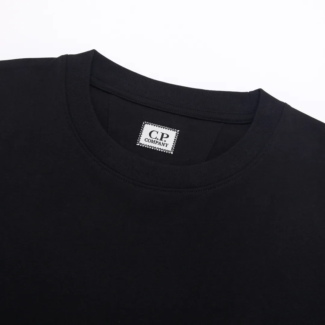 Brand: [C.P.COMPANY] Fabric: 100% cotton Sizes: M L XL. XXL Color: Black. White. Blue. Craft: Embroidery